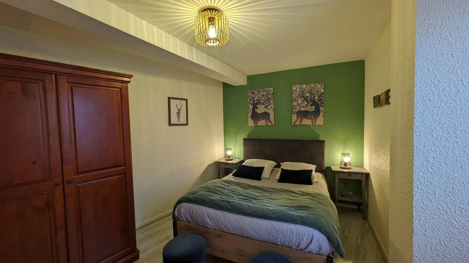 Bed and Breakfast La Ferme des Denis Chanos-Curson Frühstückspension