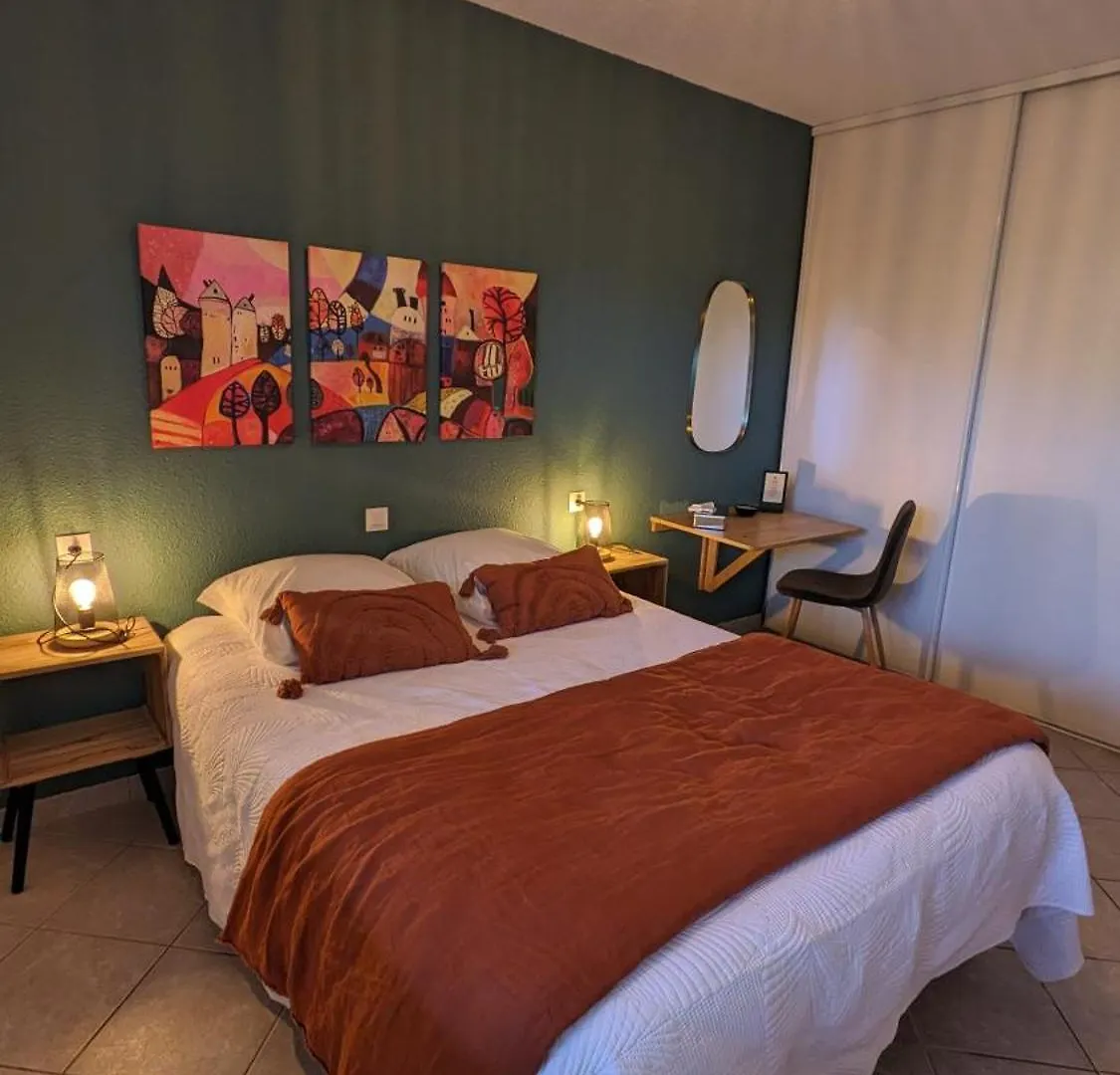 La Ferme Des Denis Bed and Breakfast Chanos-Curson 0*,