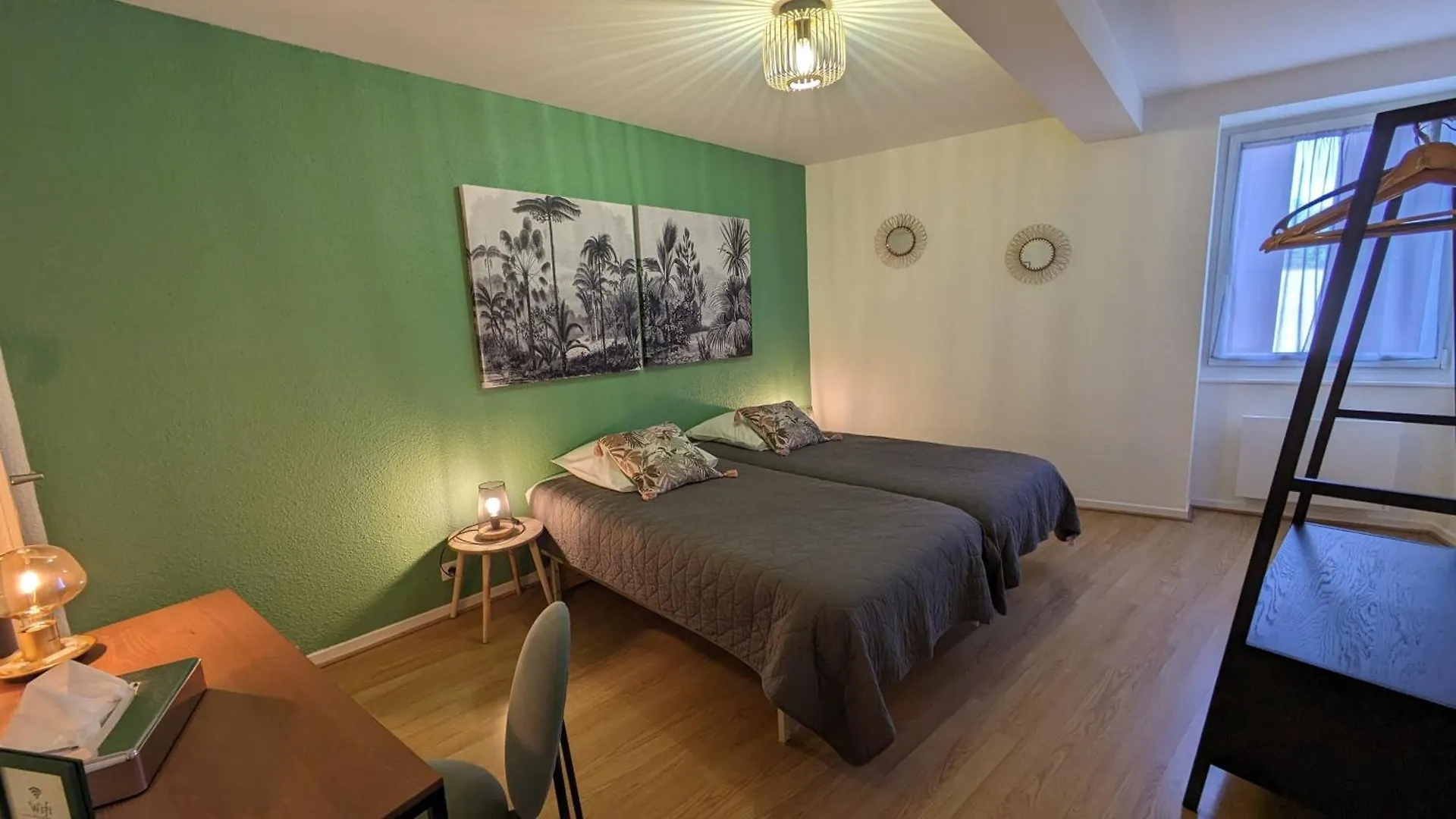 La Ferme Des Denis Bed and Breakfast Chanos-Curson Bed & Breakfast
